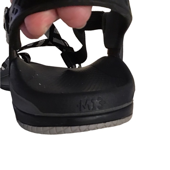 Chaco mens Yampa sandals. Size 13 - Picture 8 of 10